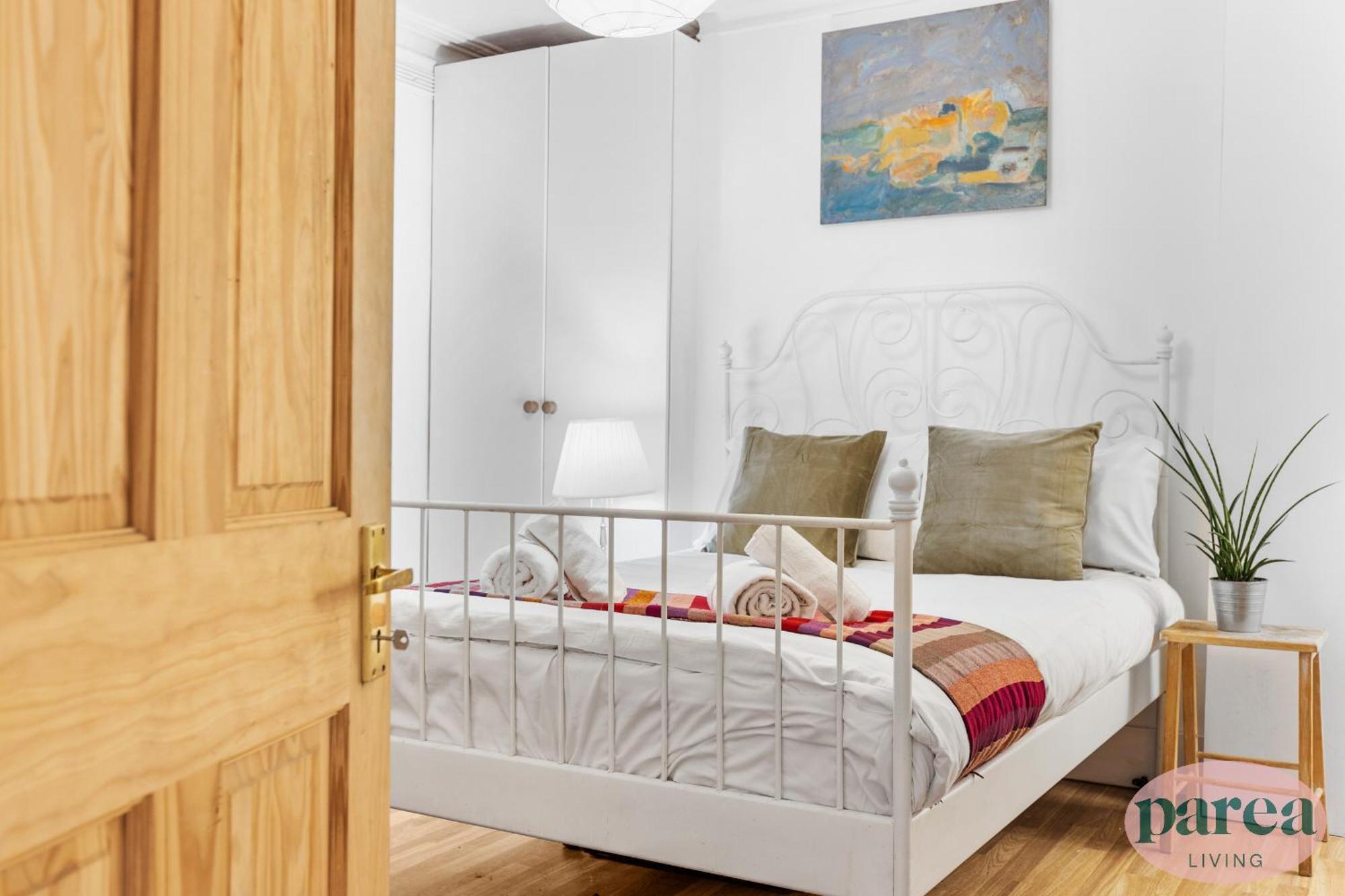 Parea Living - Cosy 1-Bed Artistic Flat At Newington Green Londres Exterior foto